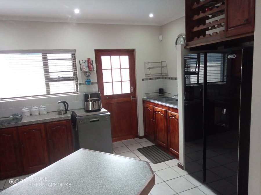 4 Bedroom Property for Sale in Dorchester Heights Eastern Cape